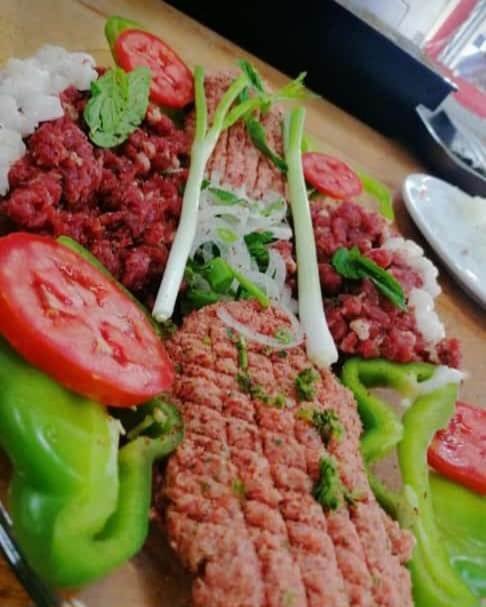 محتار وين بدك تلاقي لحمة على كيف كيفك وبسعر في خوف من الله ؟ .. نحن بندلك …