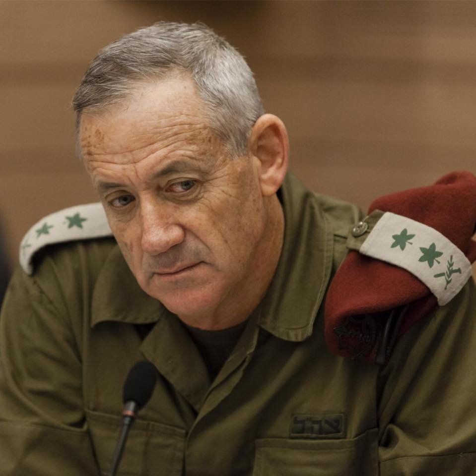 غانتس : مؤشرات على إحراز تقدم بشأن اتفاق جديد لإطلاق سراح الأسرى من غزة