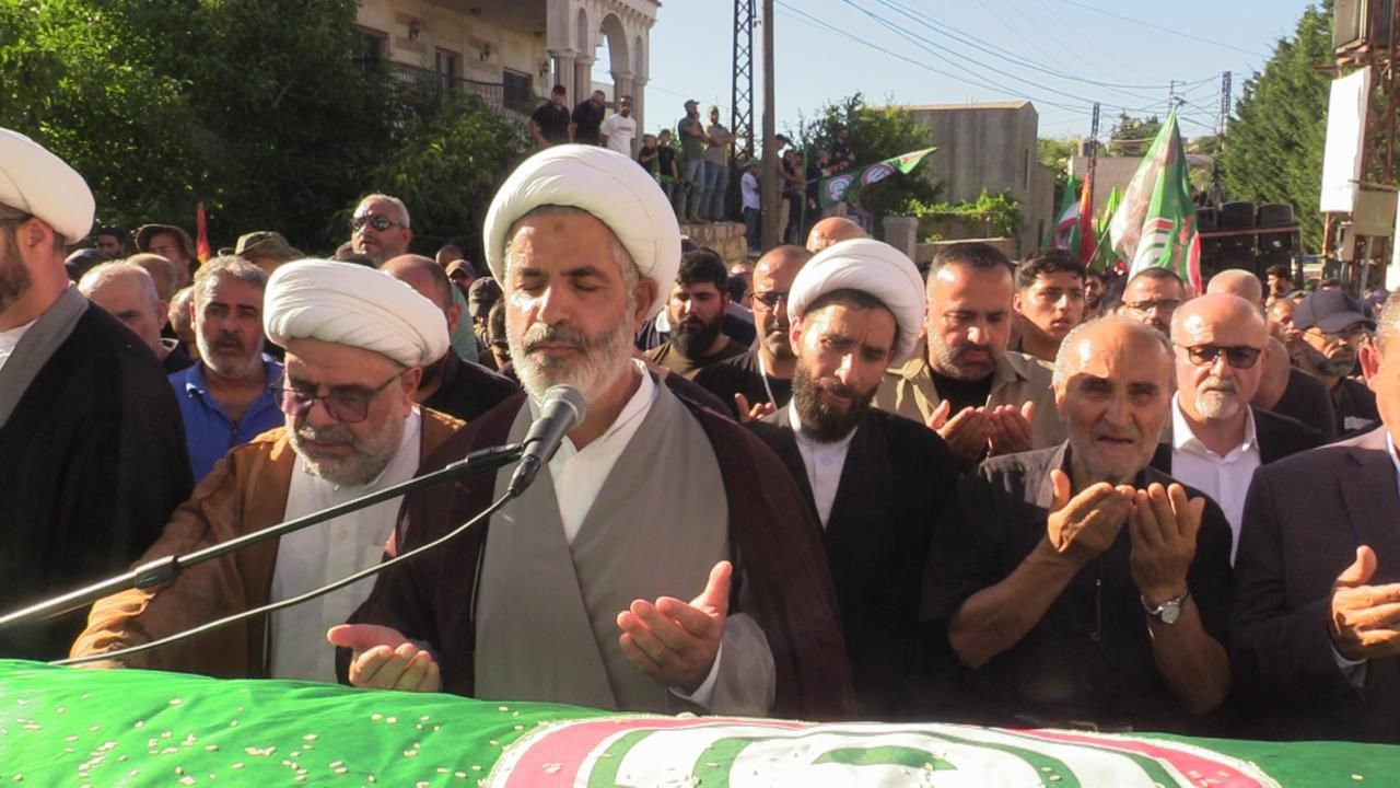 *حركة أمل شيّعت الش-هيدة المجاهدة غادة محمد عبادي في كفرا*